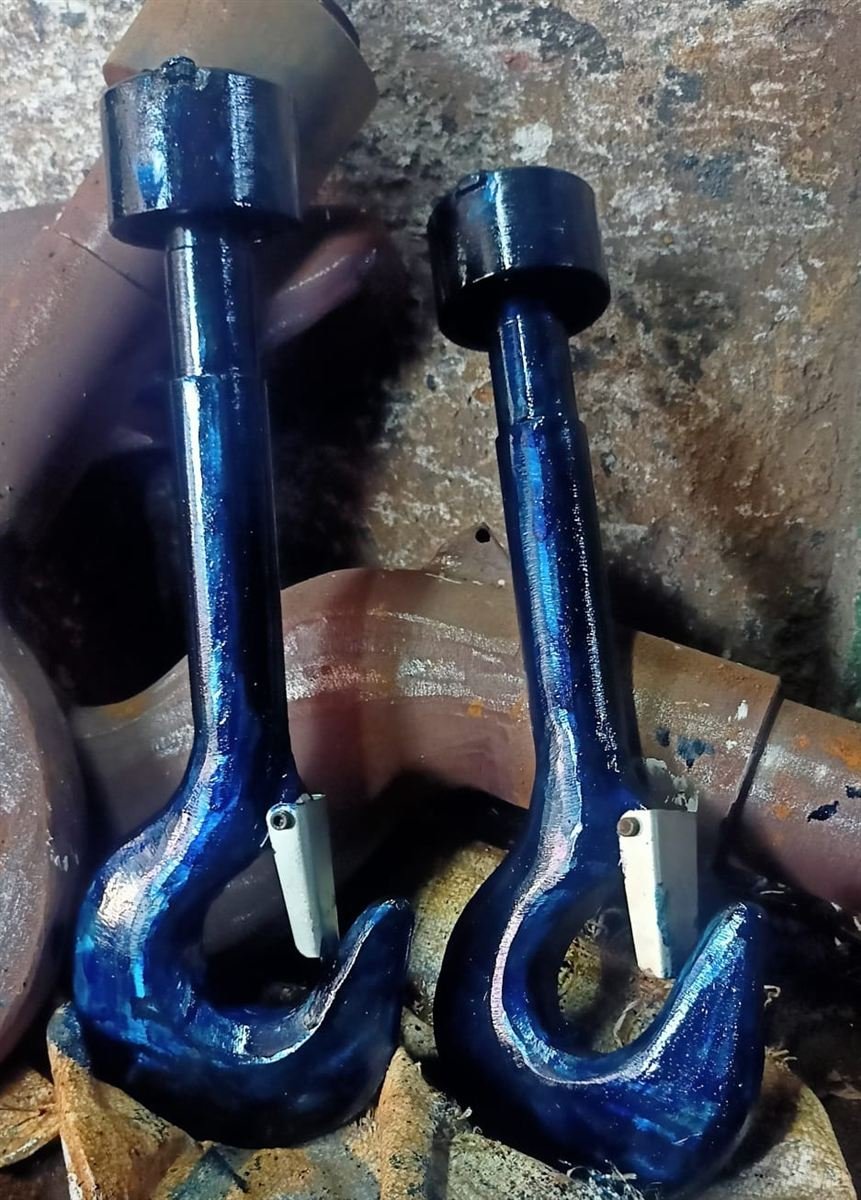 Pair of blue shank hooks with safety latches